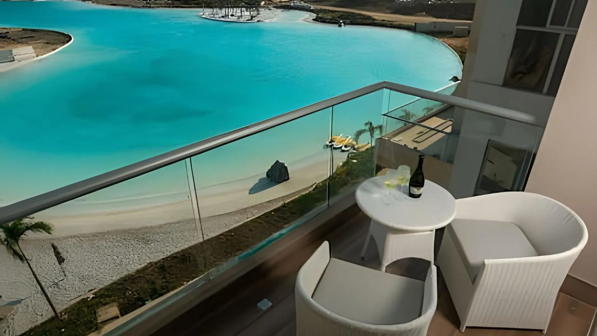 Apartamento De Lujo En Baia Kristal Cartagena 0*,  Colombia